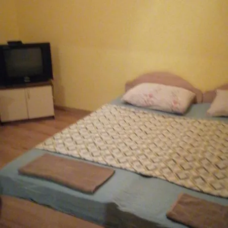 Apartamento 27 юли 1 *